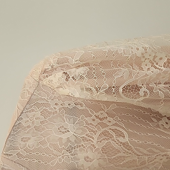 NWT Wayf Lace Blouse. Medium. - Picture 12 of 12